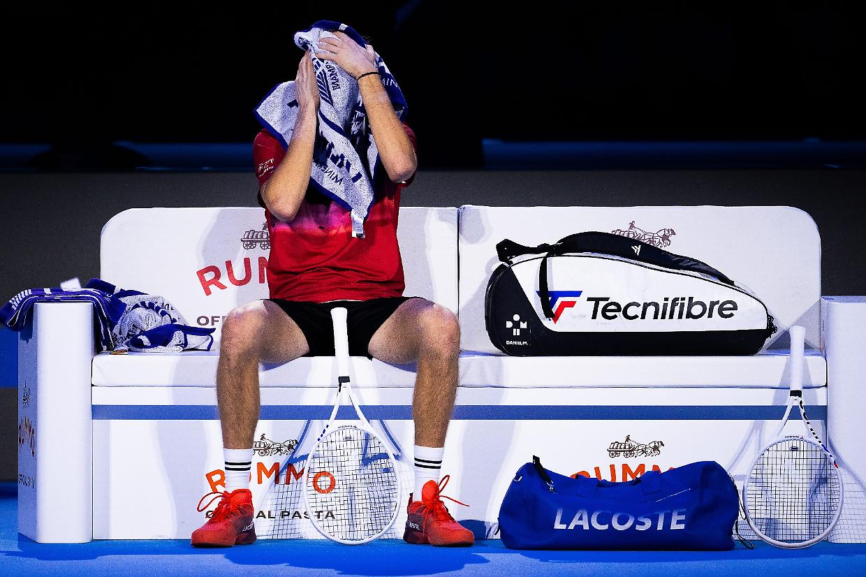Taylor Fritz domina un Medvedev troppo nervoso: ecco cosa è successo nel primo match all'Inalpi Arena...