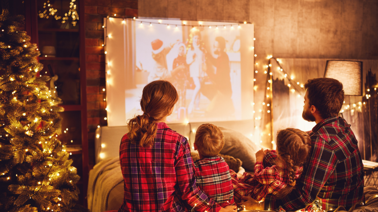 Guadagna 2.500 dollari guardando film di Natale: l'offerta di CableTV per i residenti USA