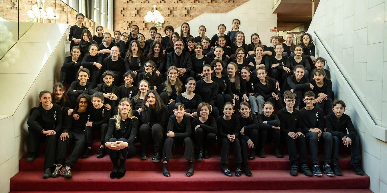 Concerto di Natale alla Sacra di San Michele: le voci bianche del Teatro Regio incantano Torino