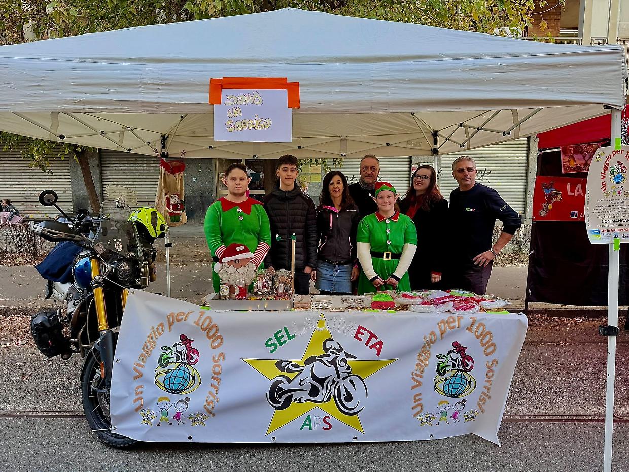 Gli elfi dell'associazione Sellacometa