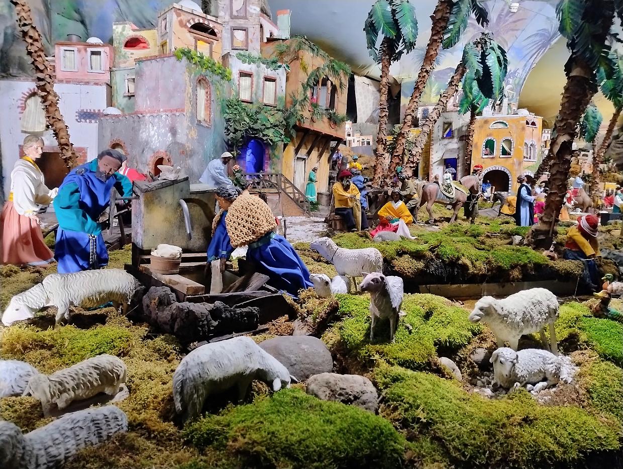 Riapre il presepe meccanico di via Po: tra tradizione e innovazione dal 1925