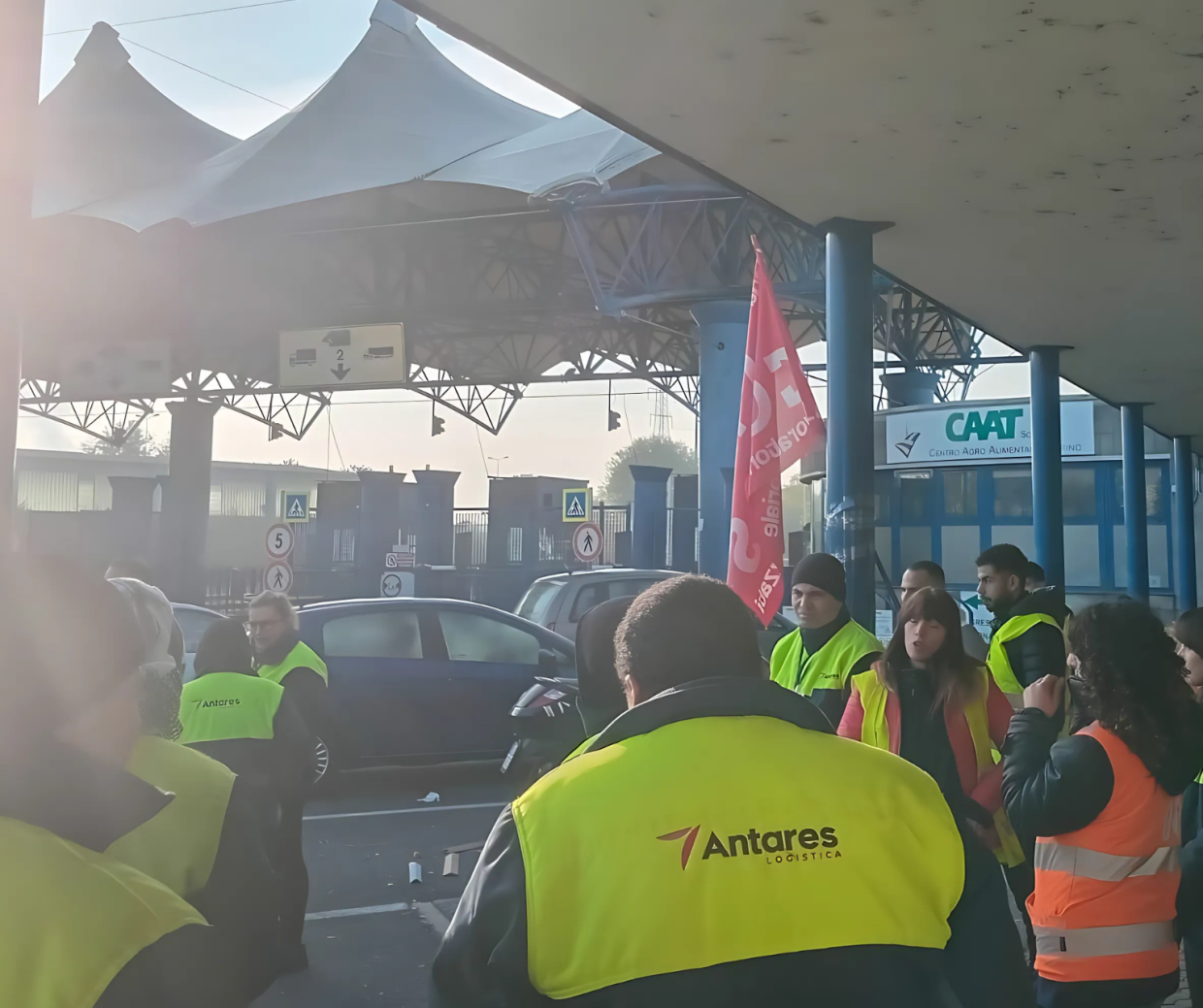 Torino, protesta al Caat: cambia un appalto, 60 a rischio licenziamento