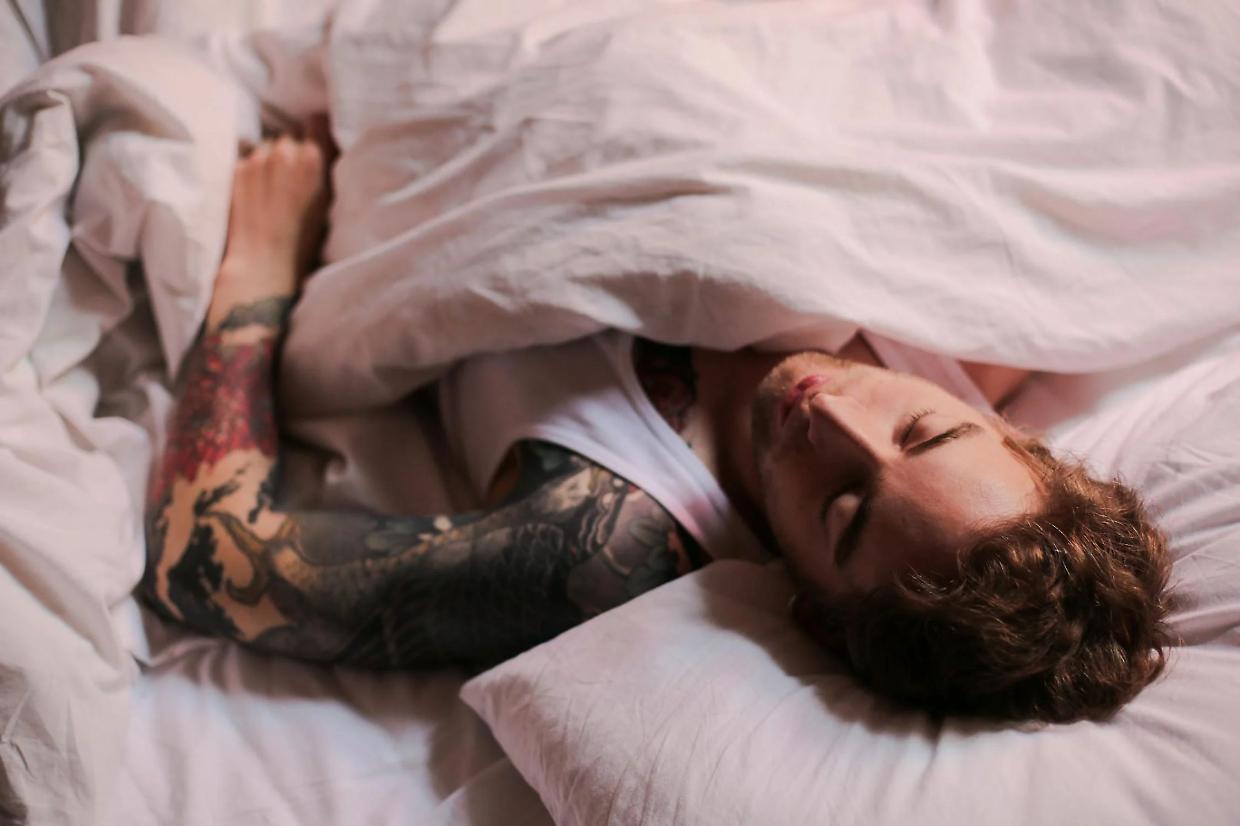 Scoperta una nuova funzione del cervello per regolare il sonno e contrastare lo stress