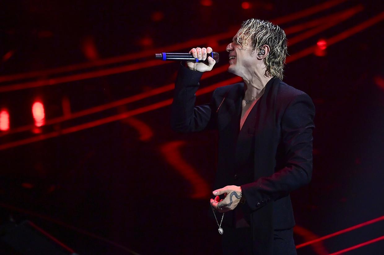 Irama, gran finale a Torino...Aspettando il Festival di Sanremo