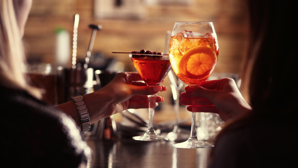 Dry January: un mese senza alcol, ecco da dove nasce la nuova sfida della Generazione Z e dei Millenial