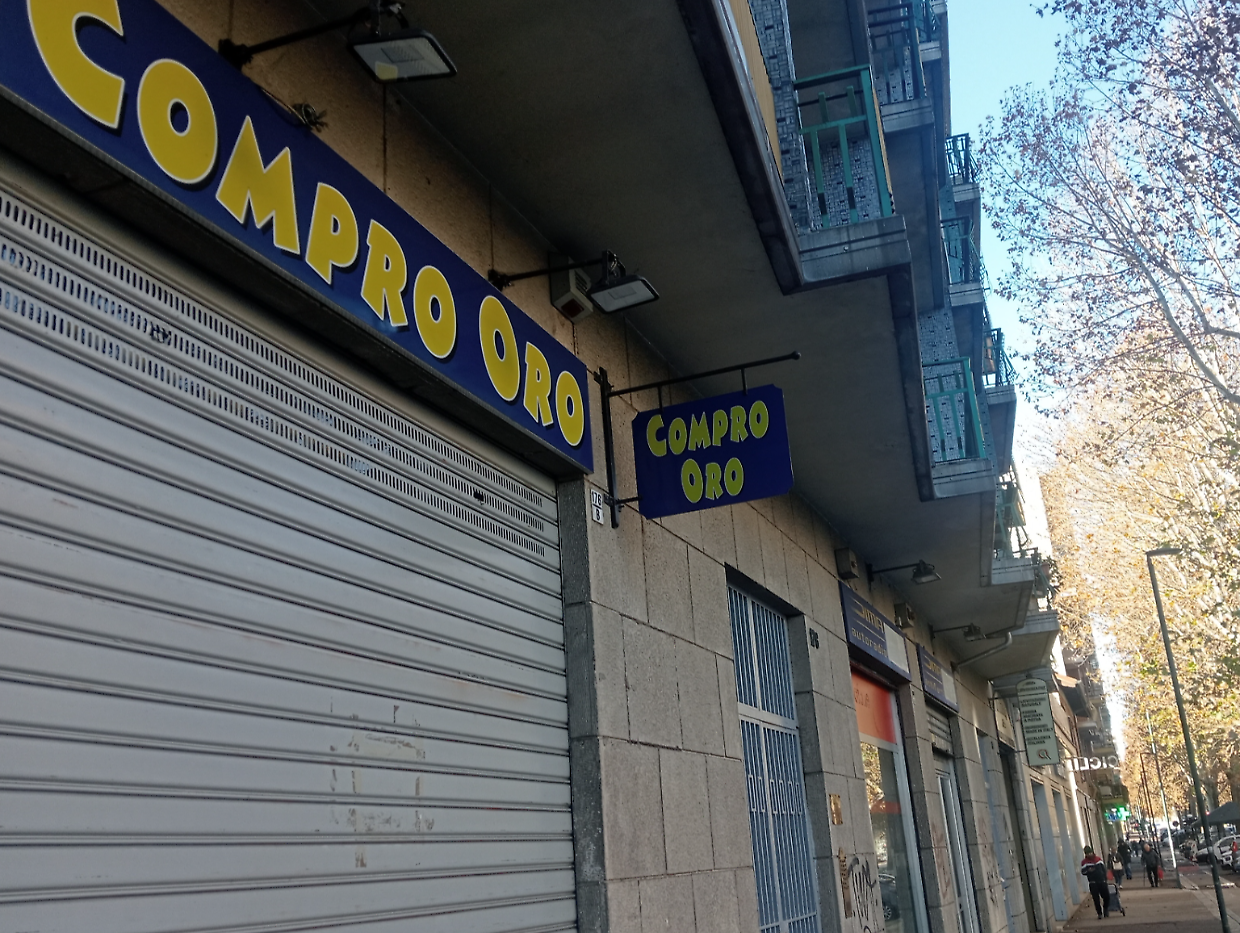 Il titolare di un "Compro oro" di corso Traiano è stato rapinato