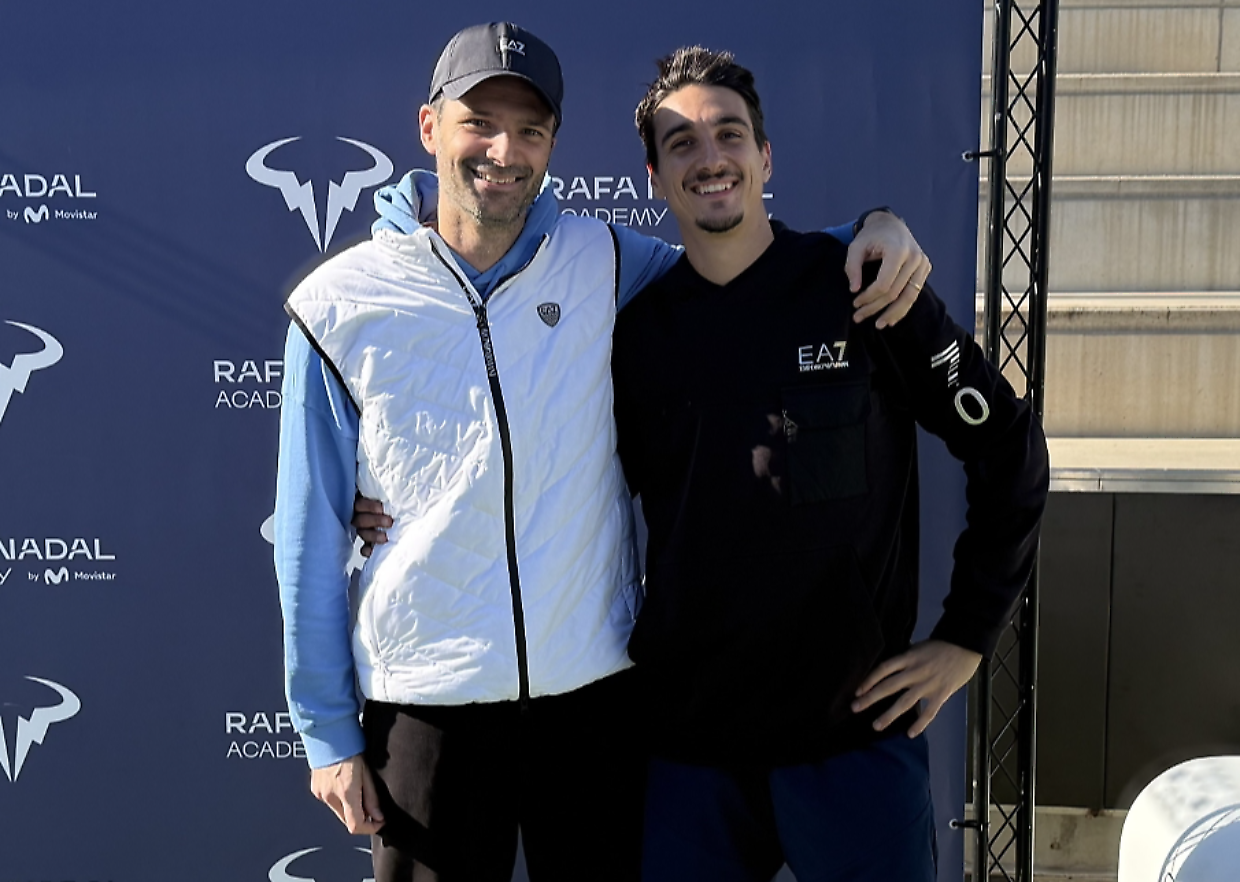 Lorenzo Sonego, con Fabio Colangelo, prepara a casa Nadal il 2025 