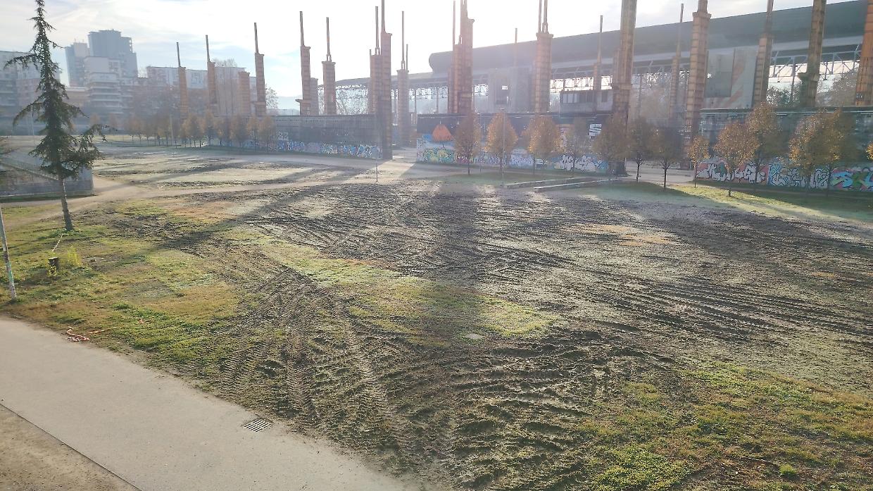 Prati devastati dai grandi eventi, Parco Dora chiuso "a singhiozzo" fino alla prossima primavera