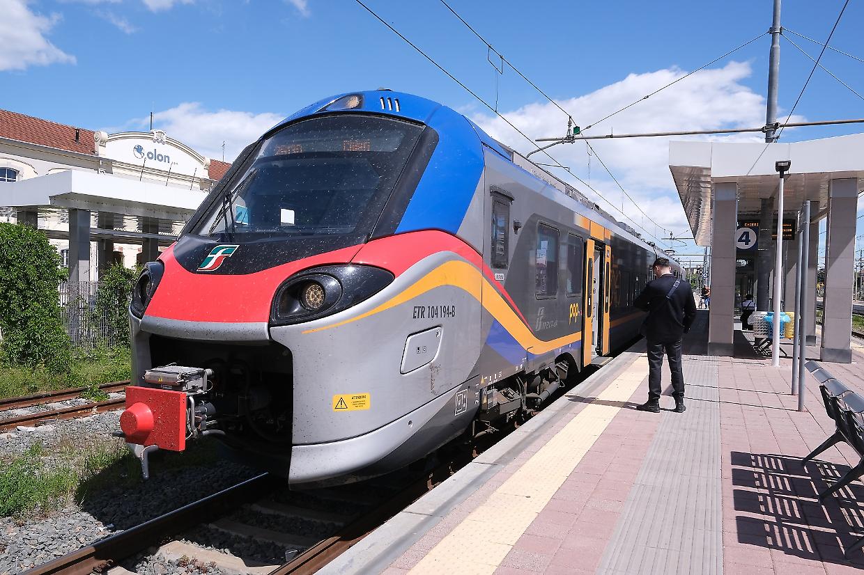 Trasporti, ecco le linee ferroviarie peggio d'Italia: Torino "domina" la classifica