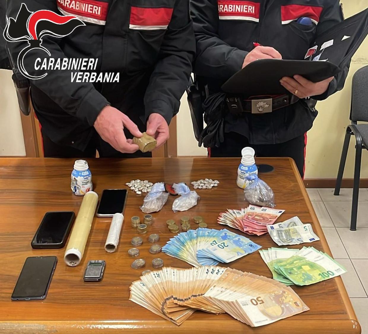 Verbano e Cusio: consegna la droga nelle cassette della posta, arrestato 30enne