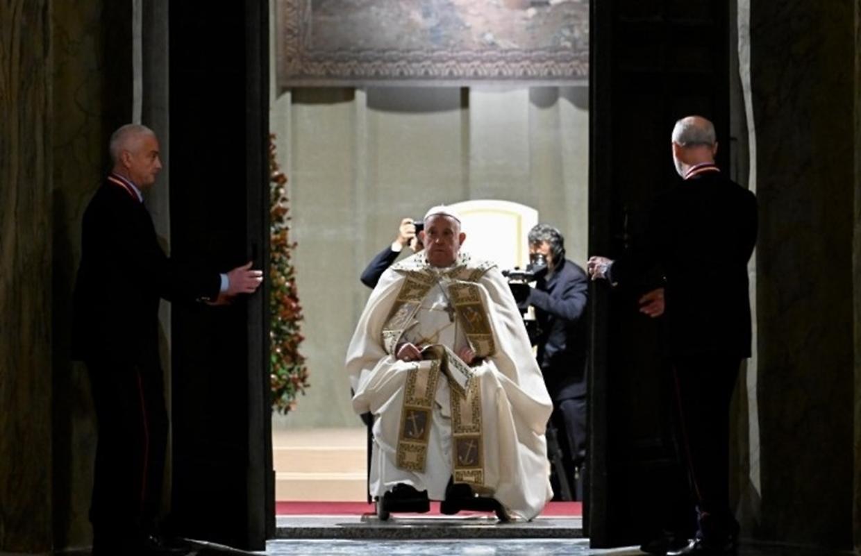Le parole del Papa all'apertura della Porta Santa (IL VIDEO)