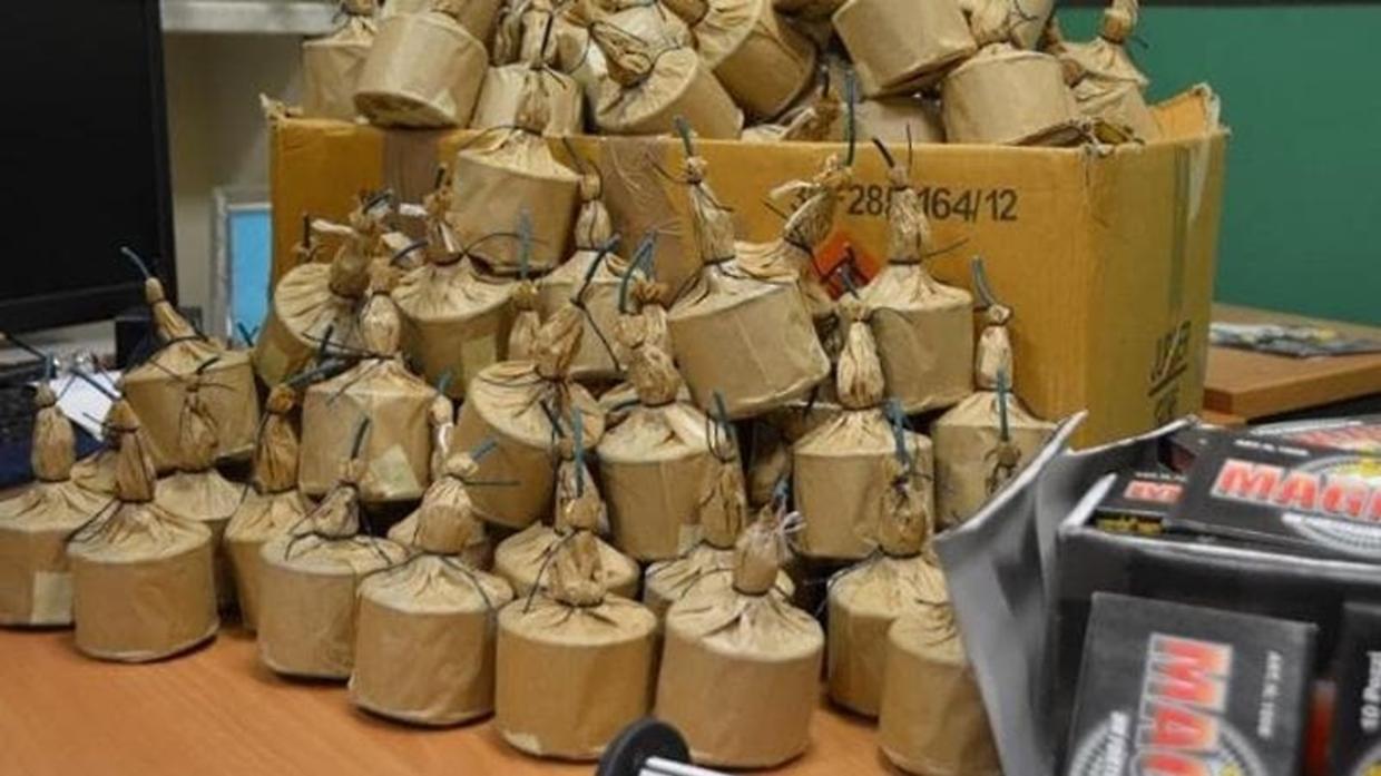 Sequestata una tonnellata di botti di Capodanno dalla Guardia di Finanza