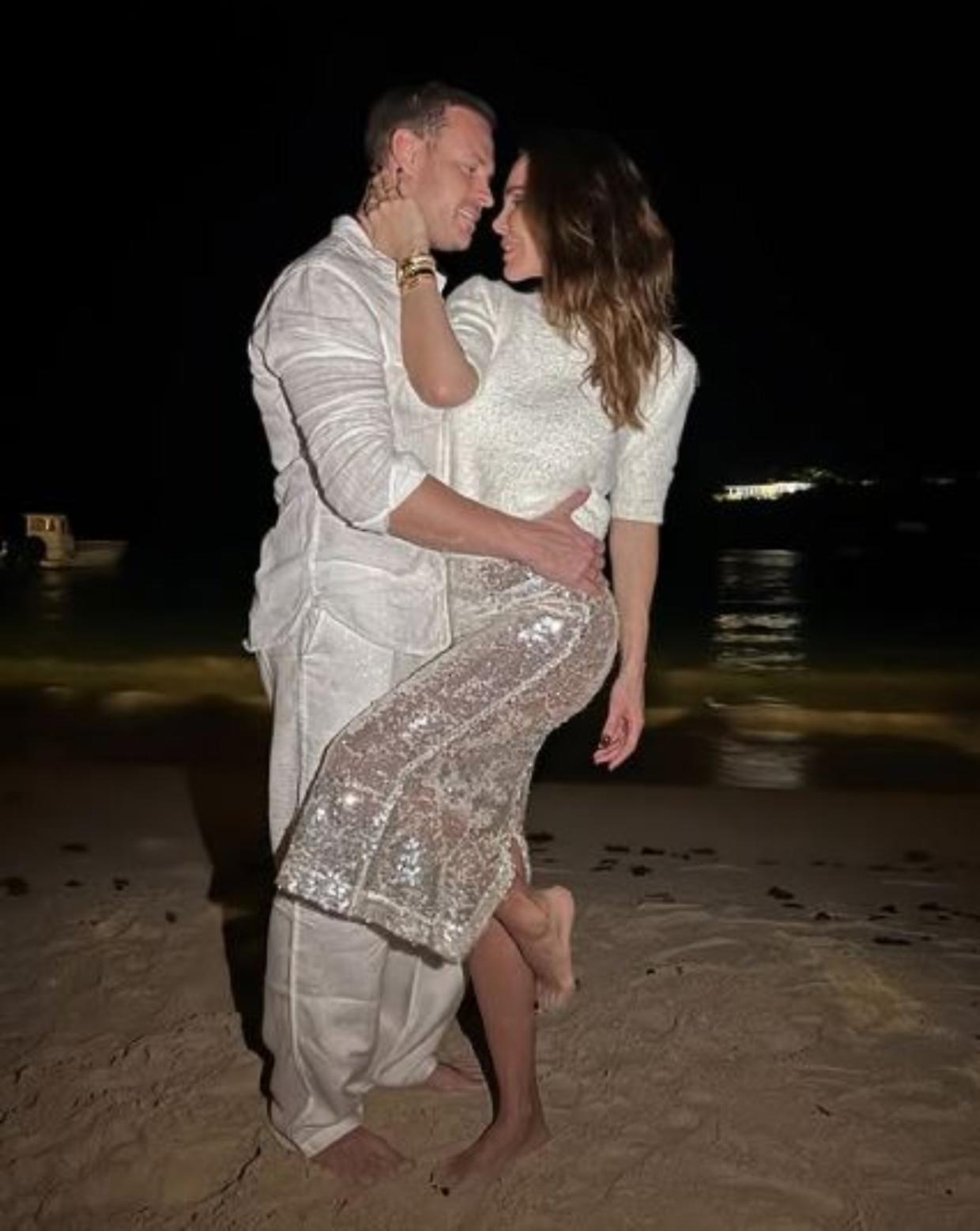 Ilary Blasi e la cartomante«Ecco cosa mi aveva detto...»