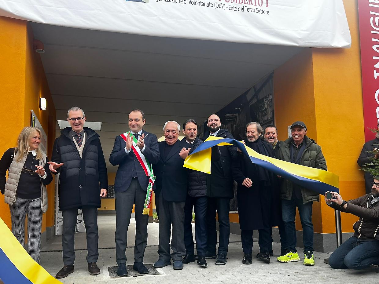 Asili Notturni, taglio del nastro per il nuovo housing sociale 