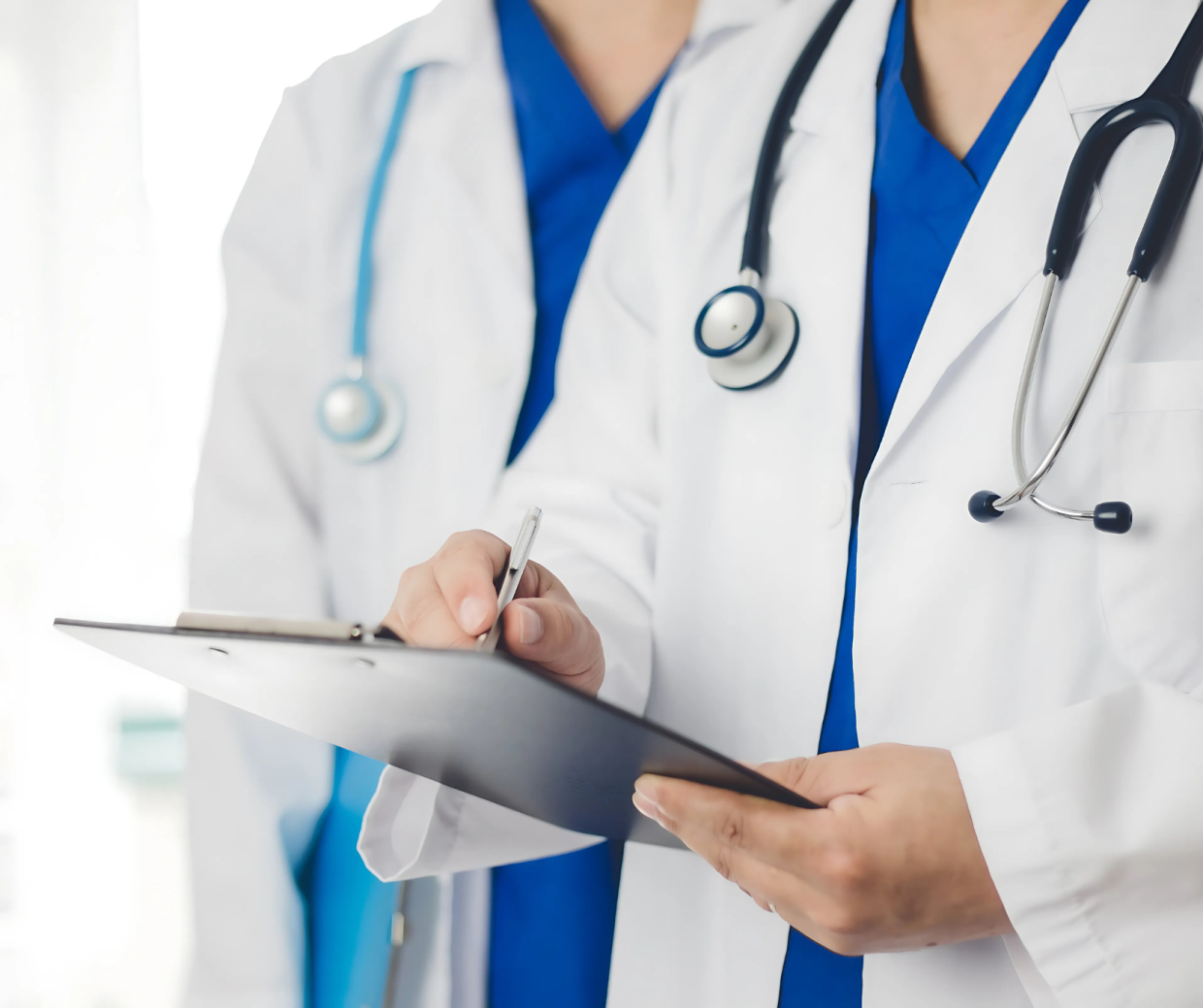 Lavoro, qui non si trovano i medici: appello per 360, ne arrivano 40