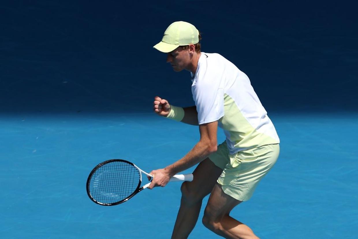 Jannik Sinner parte bene agli Australian Open: «Match difficile, soddisfatto del risultato»