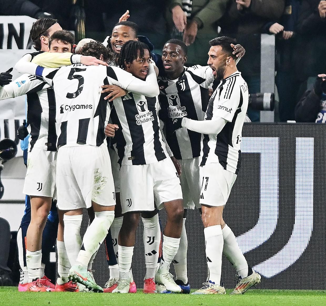La gioia di Mbangula, tra i migliori in Juve-Milan