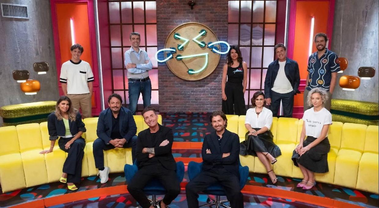 Il nuovo cast di LOL (Fonte Amazon)