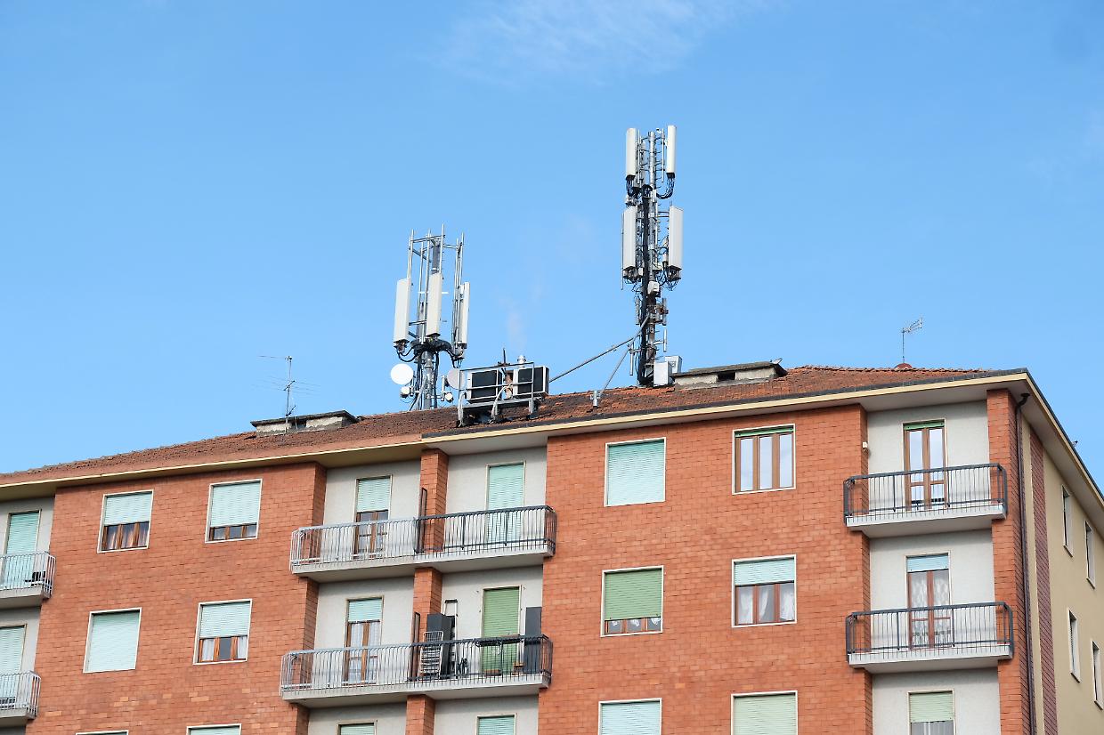 Pianezza in lotta contro il 5G: il Comune sfida il Tar e prepara il suo piano