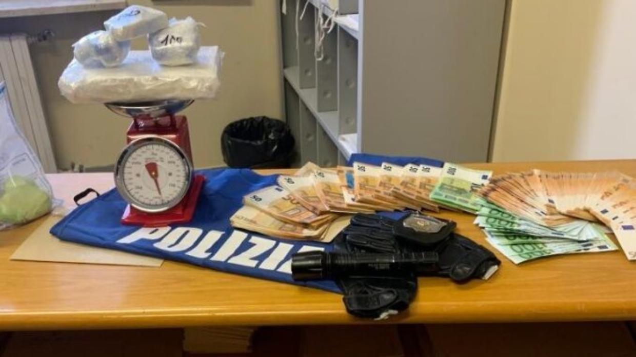 Operazione Mazinga: tre arresti e più di un chilo di cocaina sequestrata nel cuneese