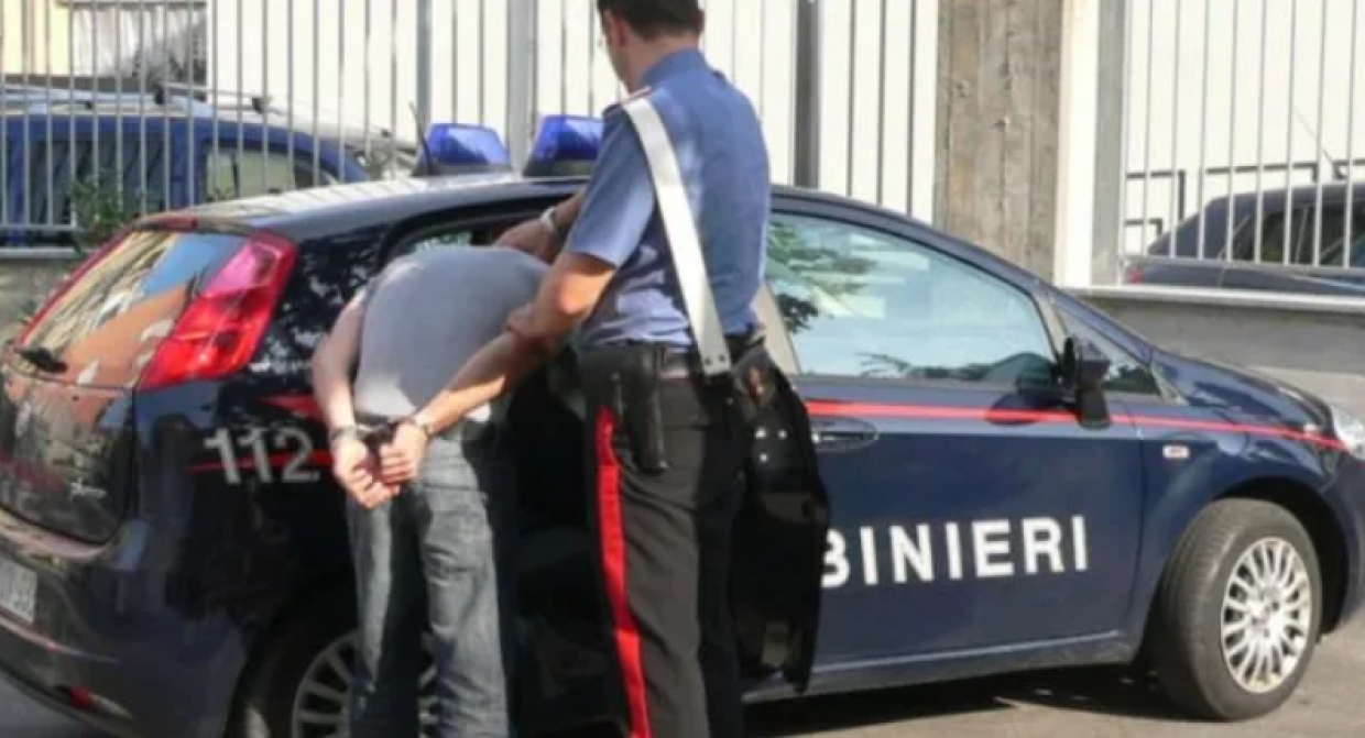 Si rifugiava a Biella nella casa della madre: arrestato un latitante internazionale