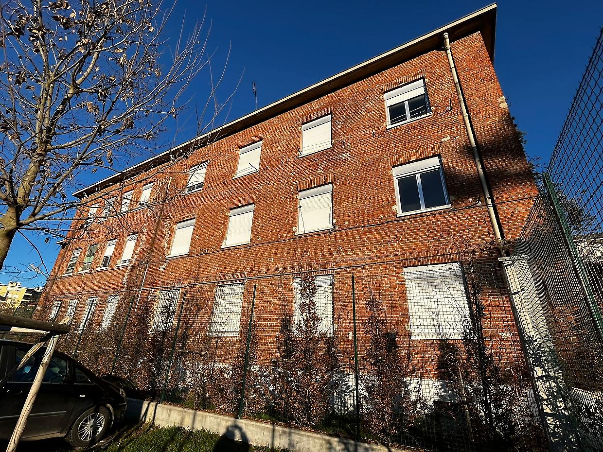 Il progetto per l’ex caserma “Scotti”: «Trasformarla in un “mini campus” universitario»
