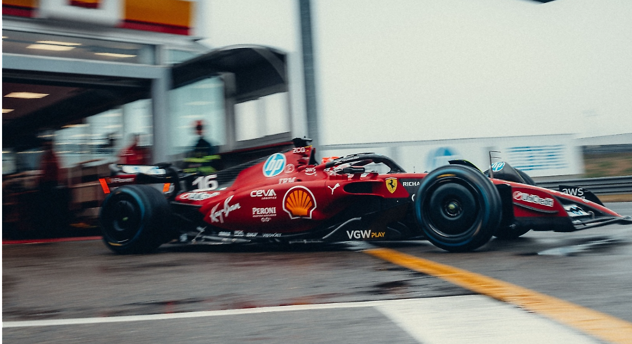 Ferrari, incidente per Hamilton al Montmelò: ecco cosa è successo durante i test a Barcellona