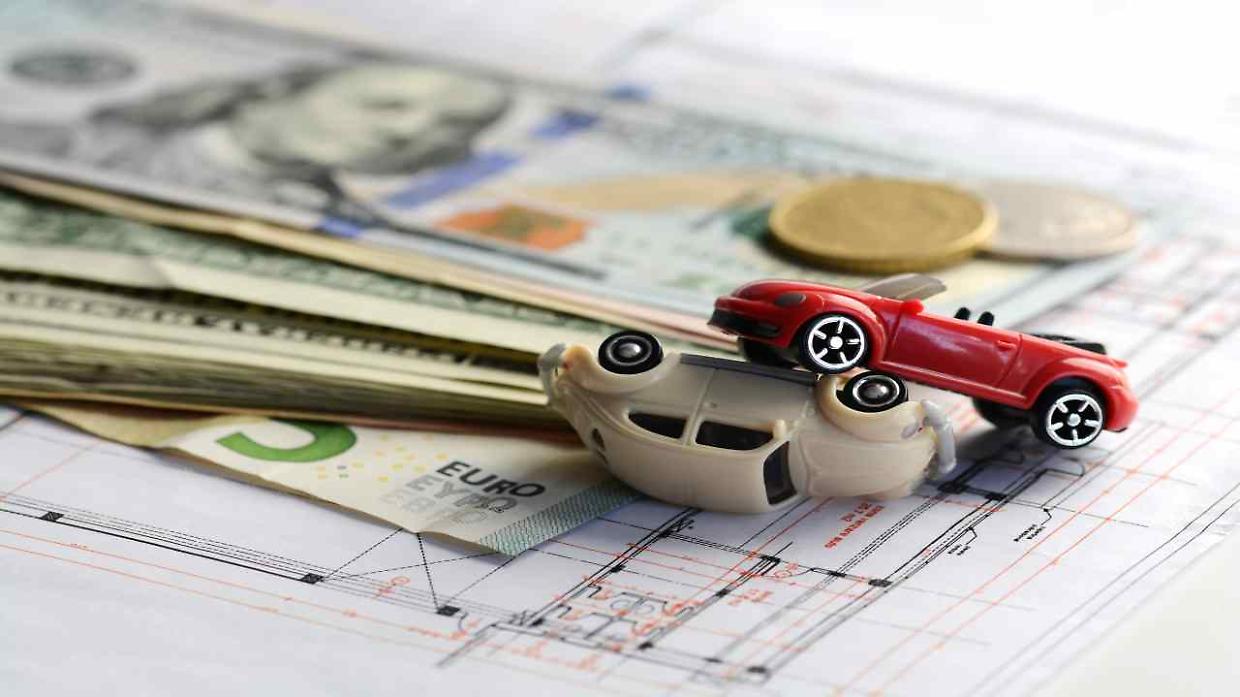 Truffe RC auto da 620 milioni di euro, ma il 44% degli italiani non denuncia
