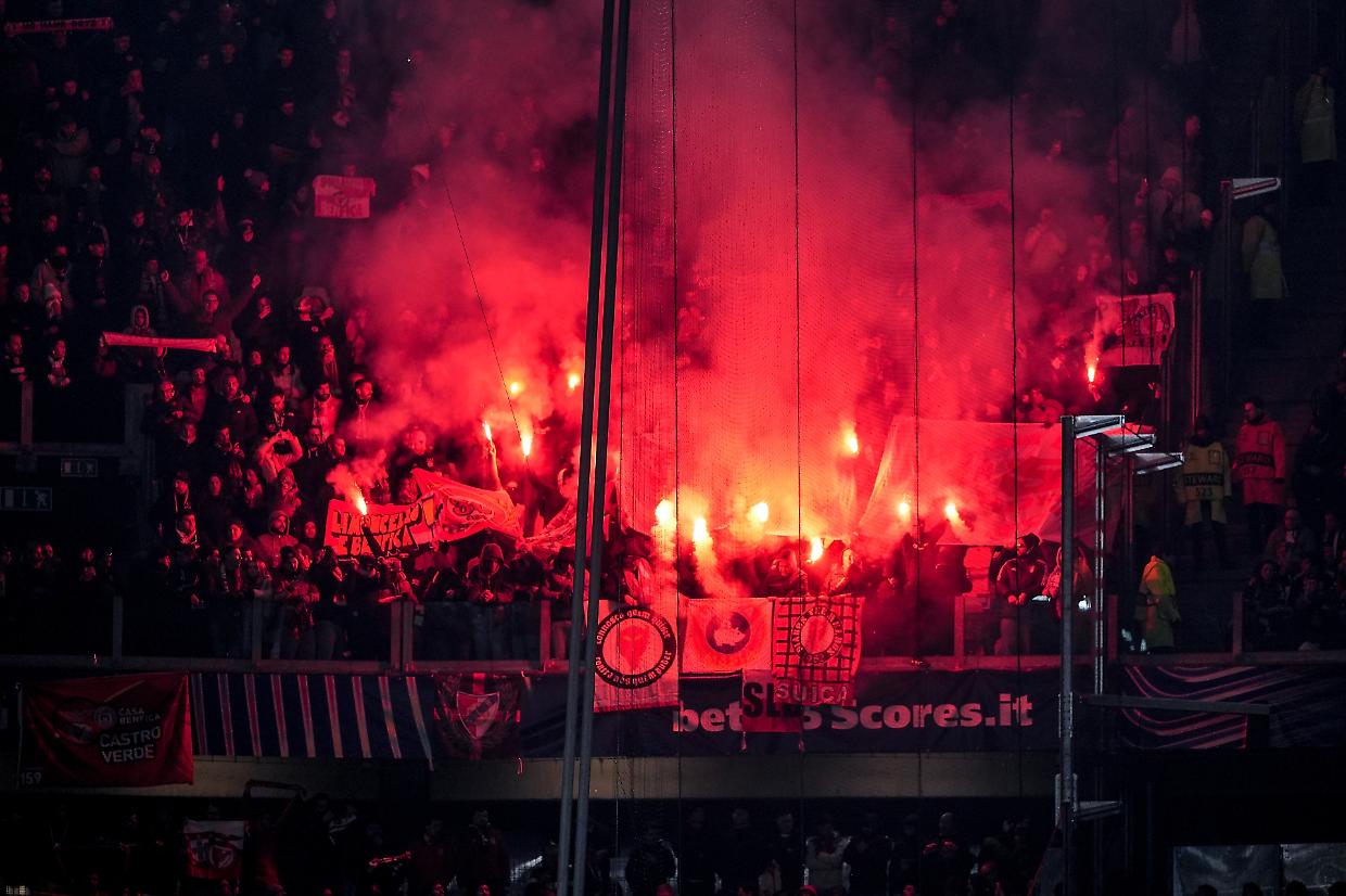 Manganelli e spray urticante: così gli ultrà erano pronti al raid nello stadio della Juve