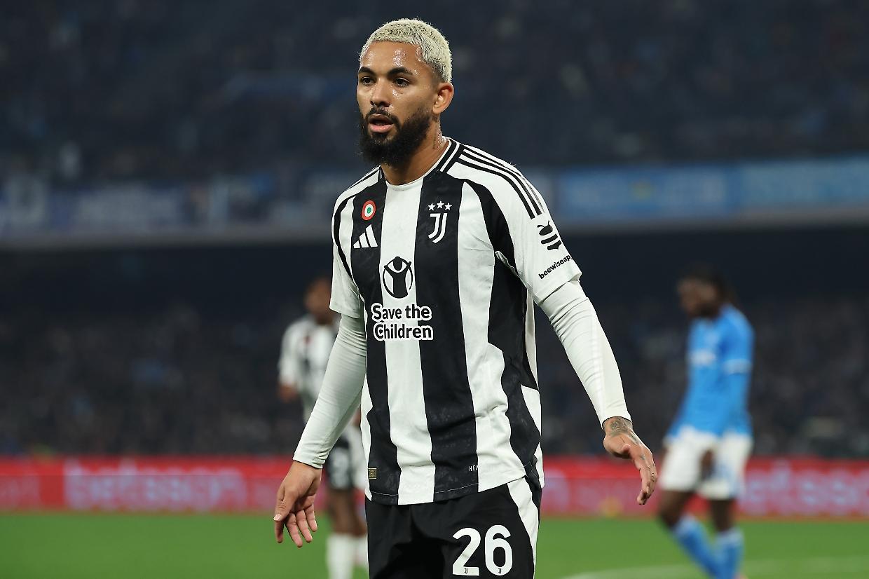 Juve, senti Douglas Luiz: "Ho avuto qualche fraintendimento..."