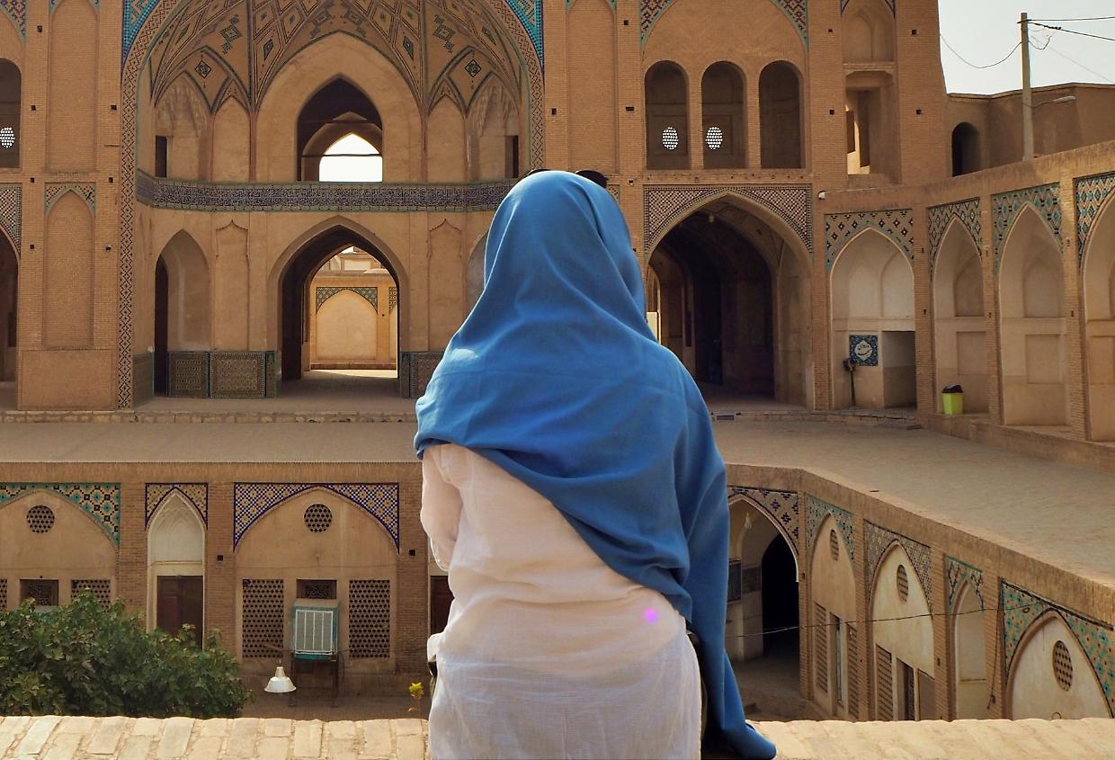 Violentata e minacciata dall’ex: «L’Italia? Funziona come l’Iran»
