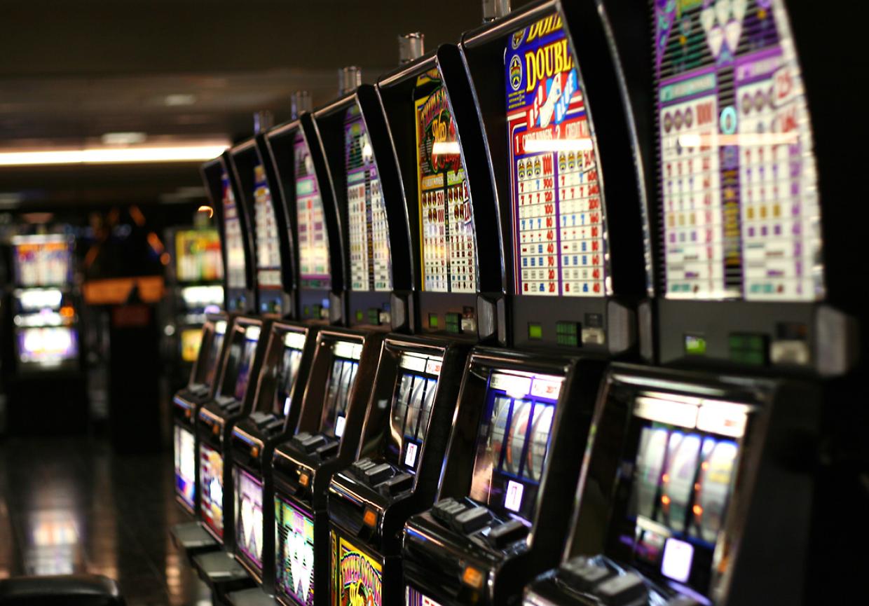 Schiavi delle slot: uno studio rivela dati preoccupanti sulla diffusione della ludopatia