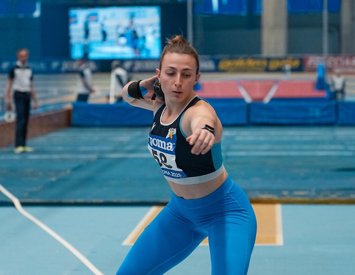Agli Assoluti indoor di Ancona Sara Verteramo è la più forte nel getto del peso: «Ora punto ai 17 metri»