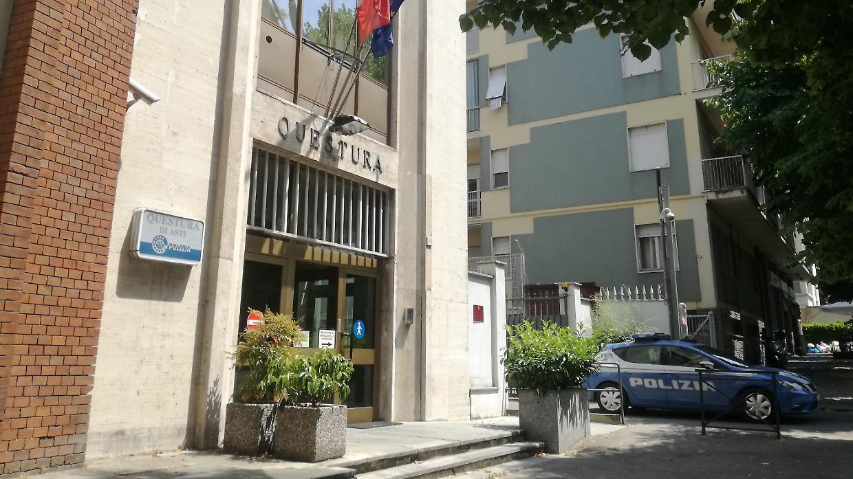 Il Questore di Asti ordina la chiusura di un bar a Canelli, epicentro di attività criminali e violenze