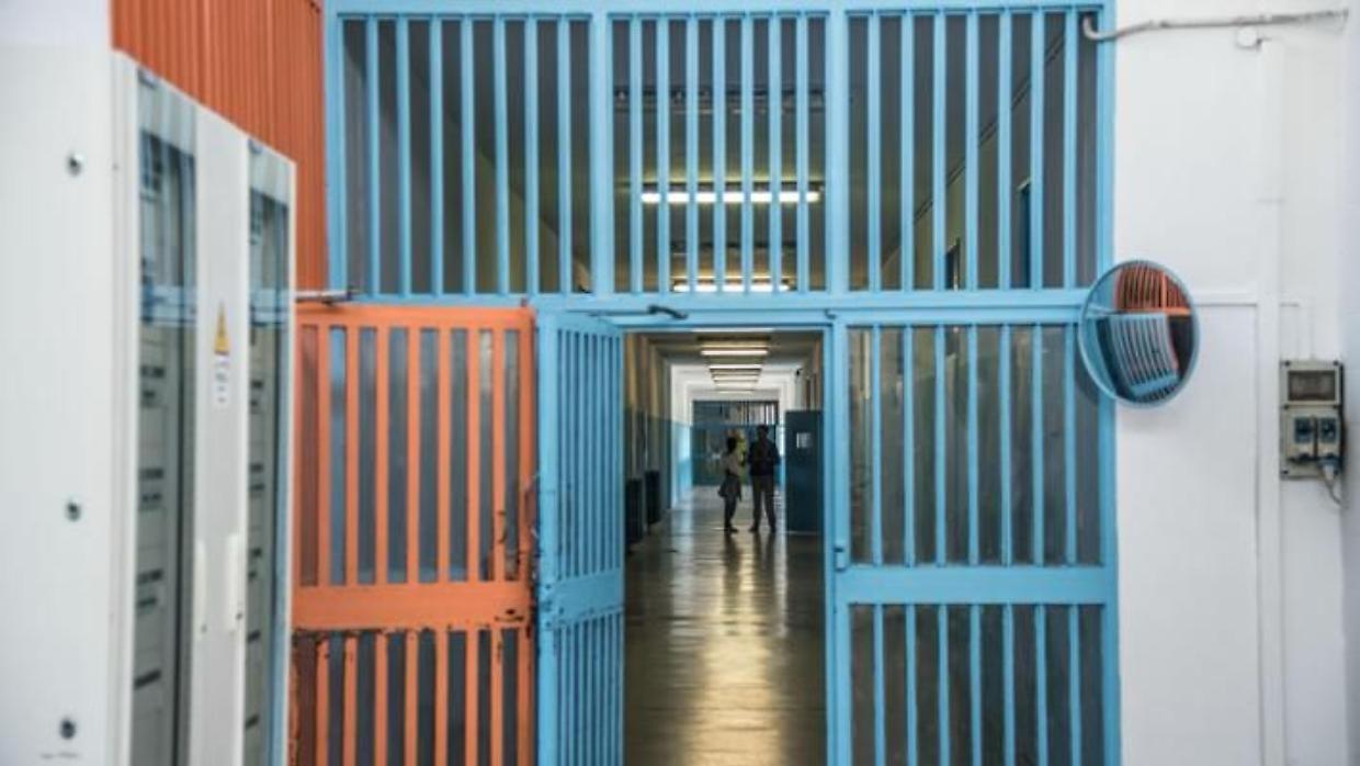 Le 48 ore di violenza e rabbia nel carcere di Ivrea