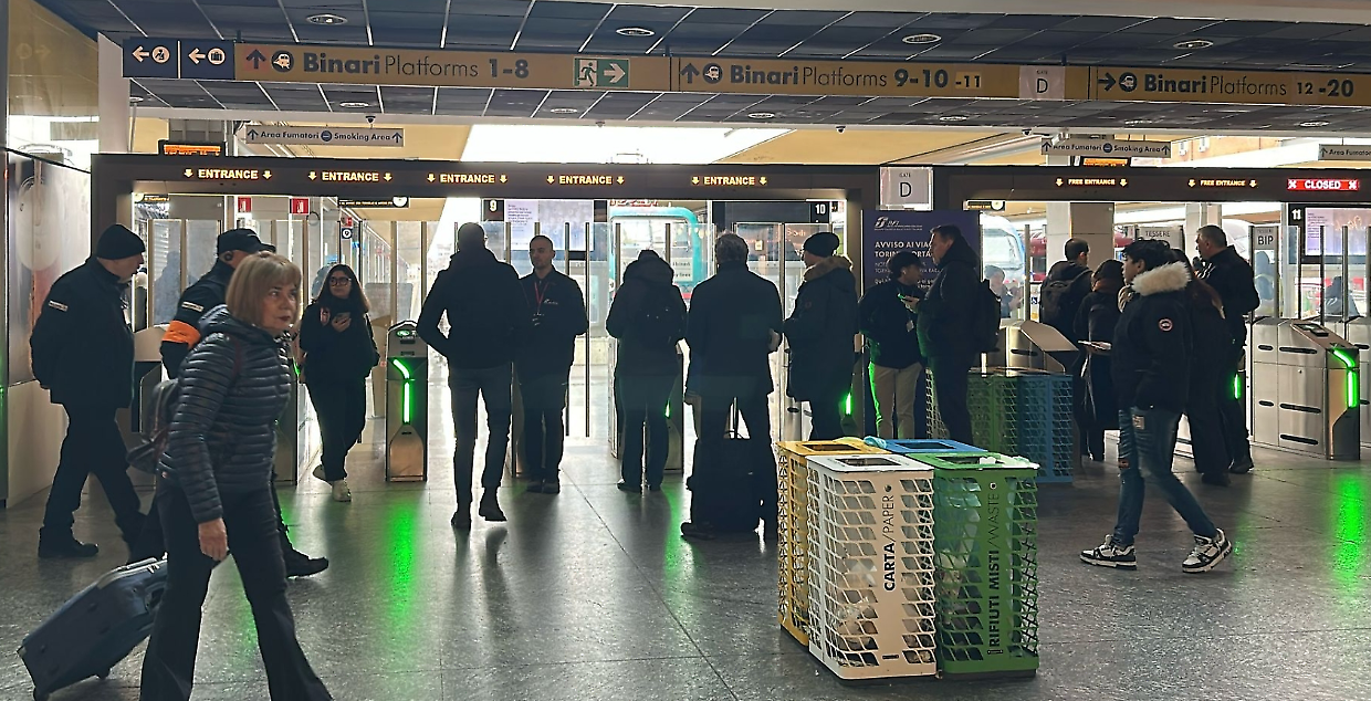 Tornelli a Porta Nuova: da oggi ai binari può accedere solo chi ha il biglietto