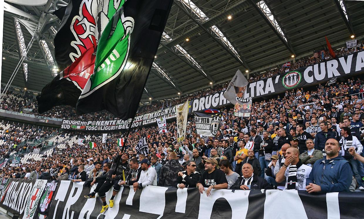Juve, gli ultrà pronti alla contestazione: "Contro squadra e società: il vostro menefreghismo non è più tollerabile"