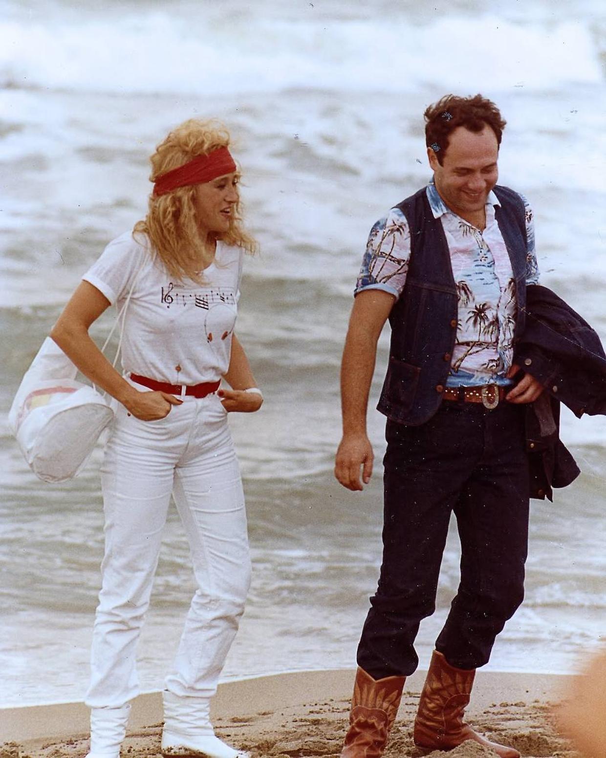 Eleonora Giorgi e Carlo Verdone in "Borotalco" (Fonte Instagram)
