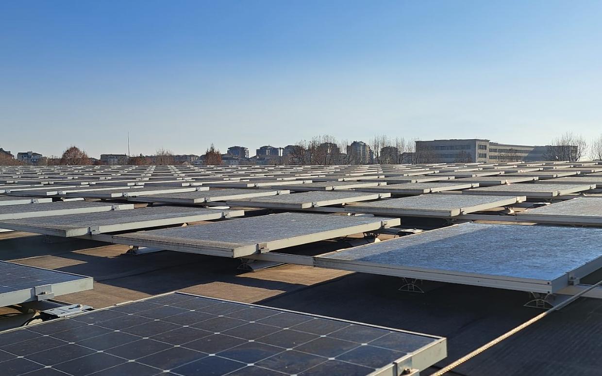 Sul PalaTazzoli un maxi impianto fotovoltaico: «E' come avere 750 alberi»
