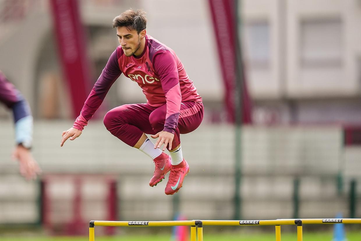Il giocatore del Torino, Eljif Elmas