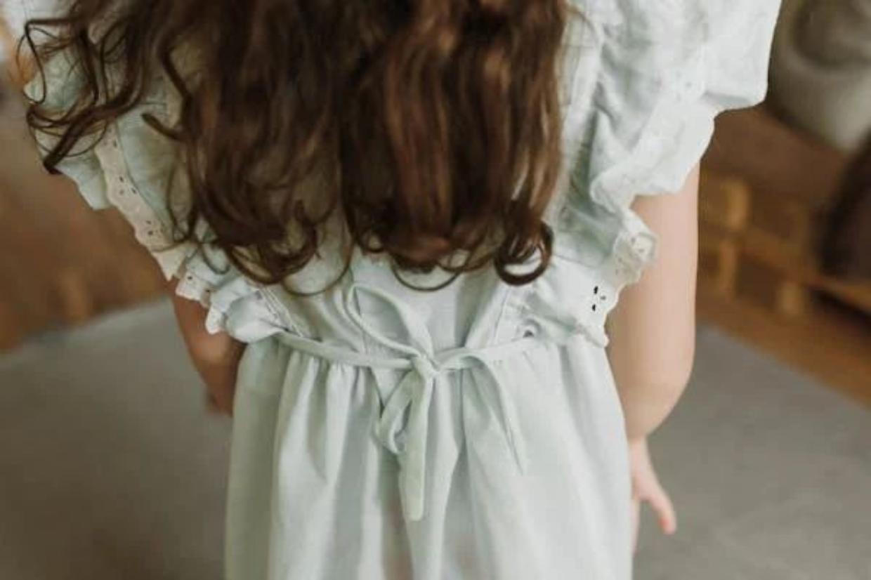 Condannata la 40enne che "prestava" la figlia al suo giovane fidanzato