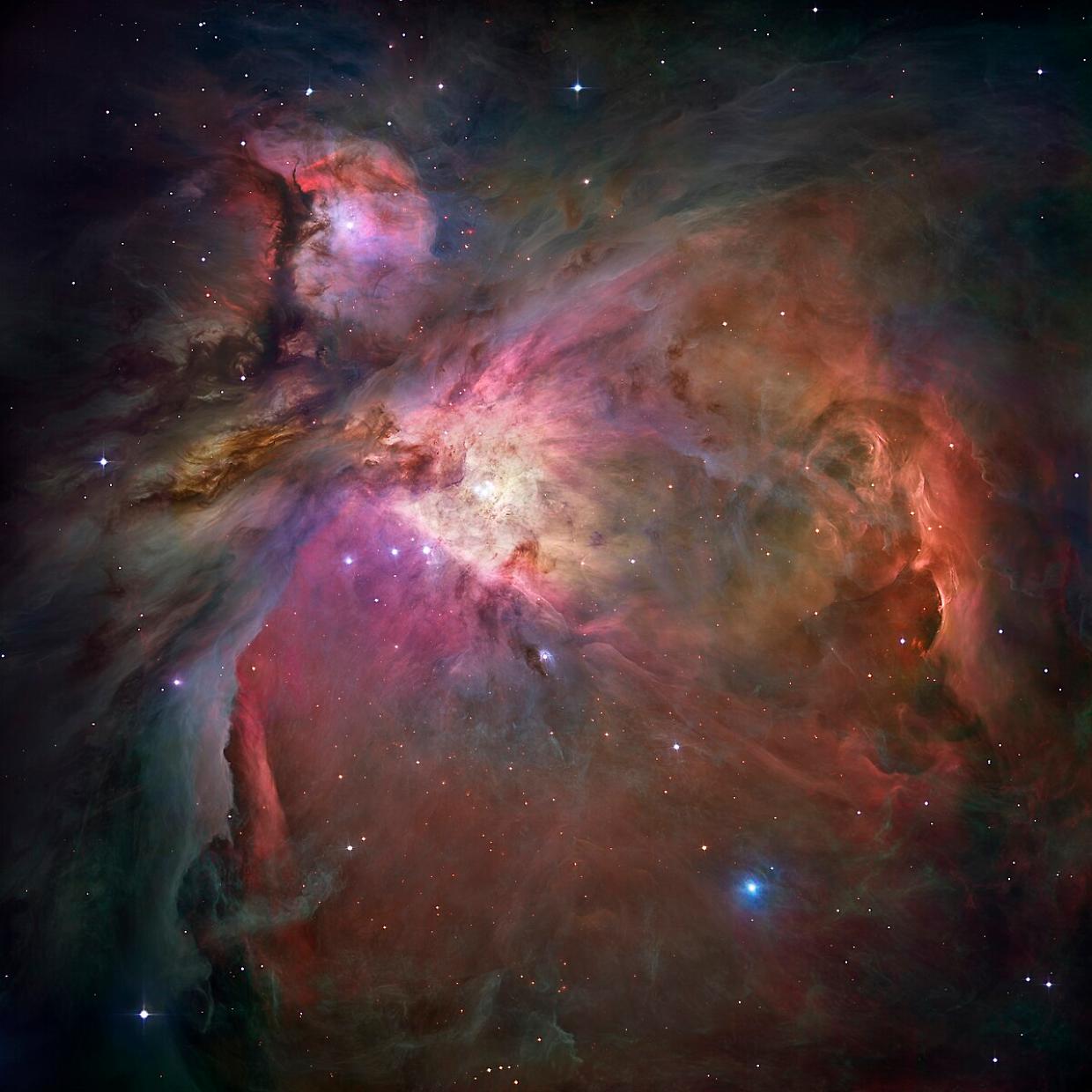 Viaggio tra le meraviglie del cielo profondo: basta anche un normale telescopio per vederle