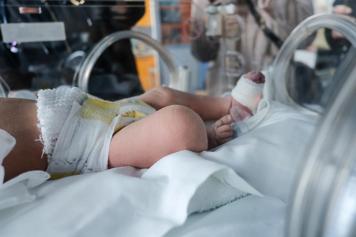 Lorenzo, Fatima e quei bimbi "fantasma": «Sempre più pazienti senza documenti in ospedale»
