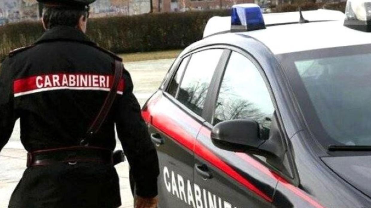 Spaccio nel Vco, weekend di arresti: in manette un uomo e una donna di 26 anni