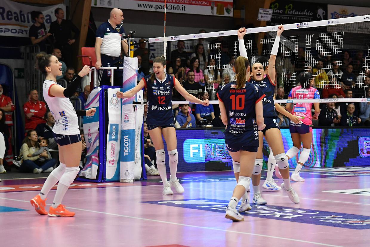 Chieri '76, c'è gara-3 a Novara, per andare in semifinale scudetto, Gray: «Serviranno freddezza e lucidità mentale»
