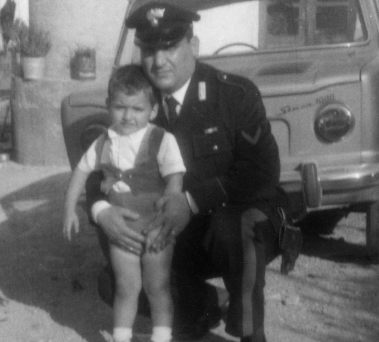 «Cerco la verità 50 anni dopo. Vivo nel nome di mio padre»
