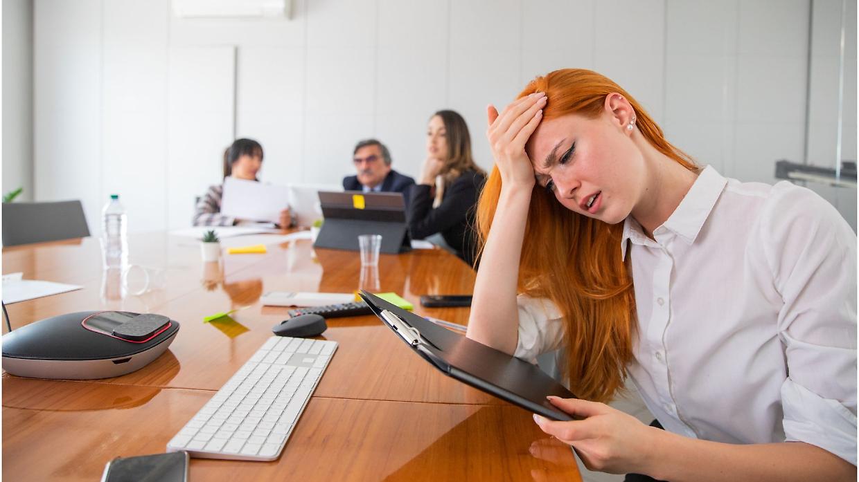 Primo giorno da incubo: 7 neoassunti su 10 pronti a licenziarsi in 24 ore