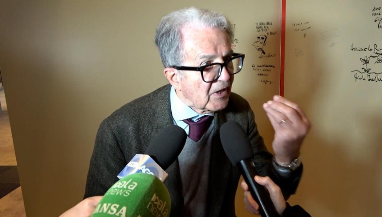 Tensione tra Romano Prodi e Lavinia Orefici: il video che divide l'opinione pubblica
