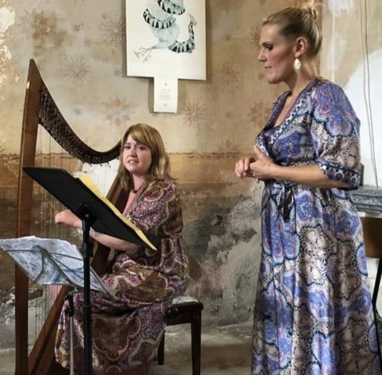 Le artiste Cecilia Lasagno e Paola Bertello