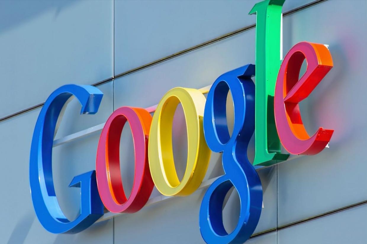 Google ruba le notizie: l'accusa del mondo del giornalismo per concorrenza sleale